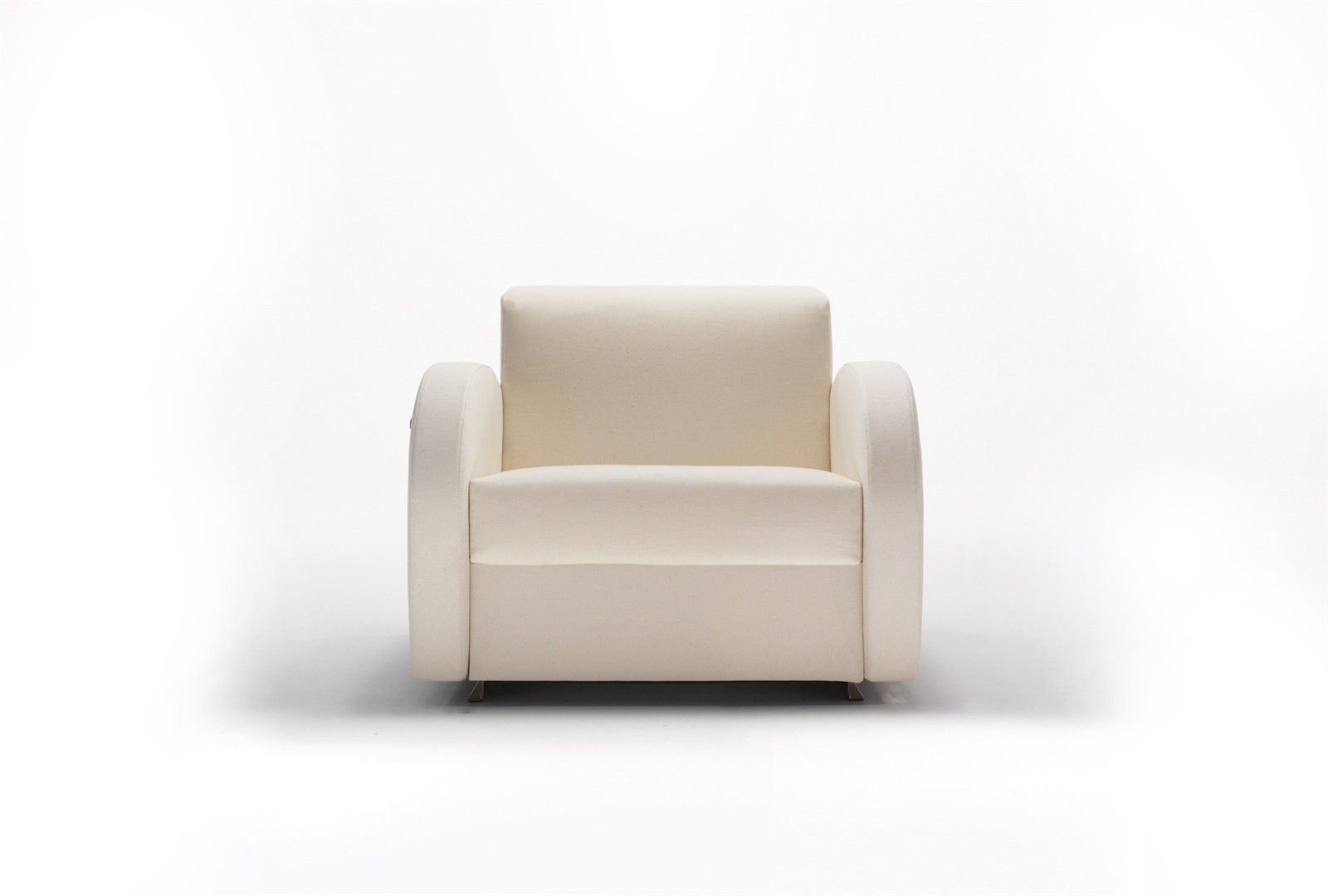 Fauteuil-lit BK 107 fermé, vu de face