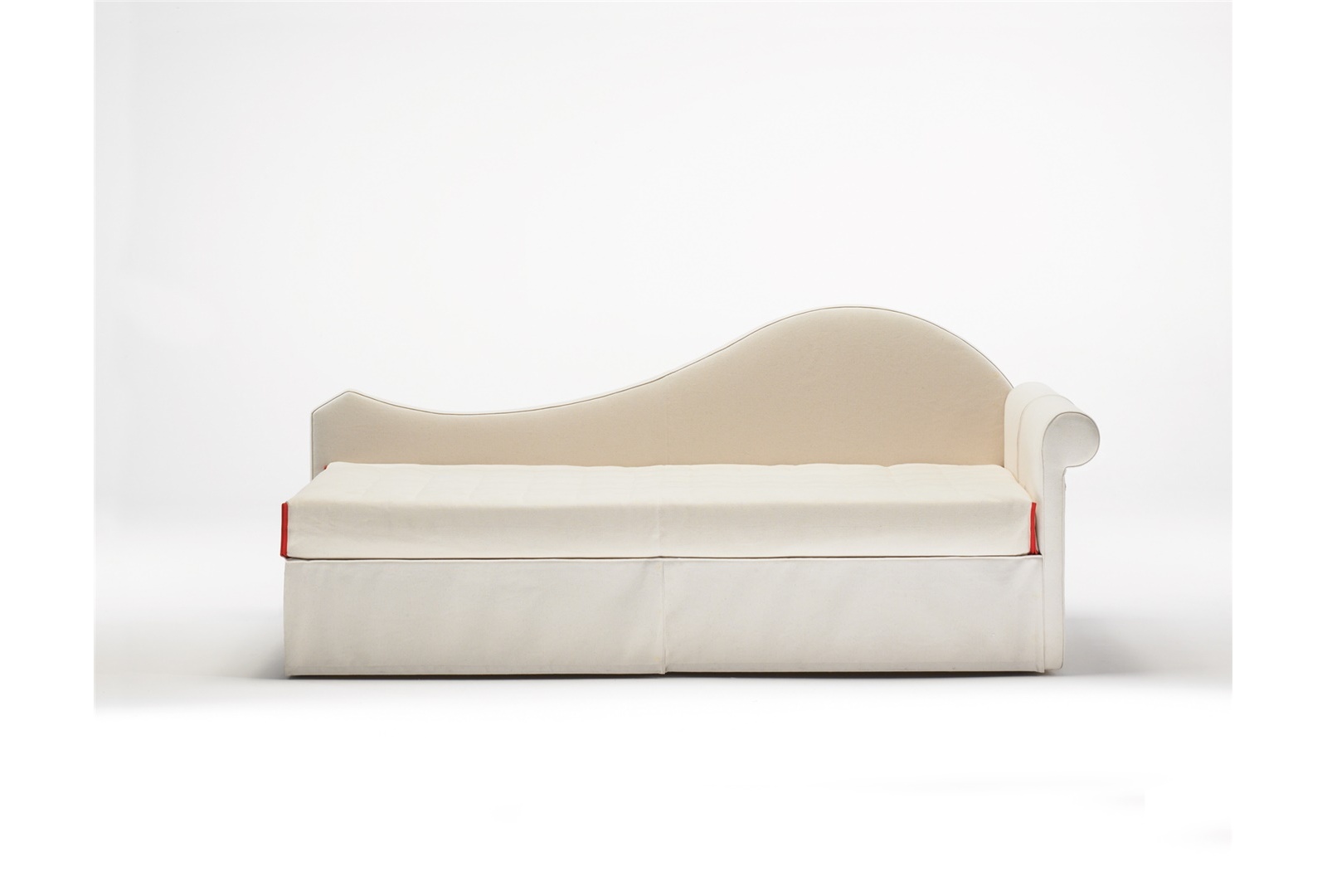 Canapé lit gigogne design BK 125, le canapé fermé