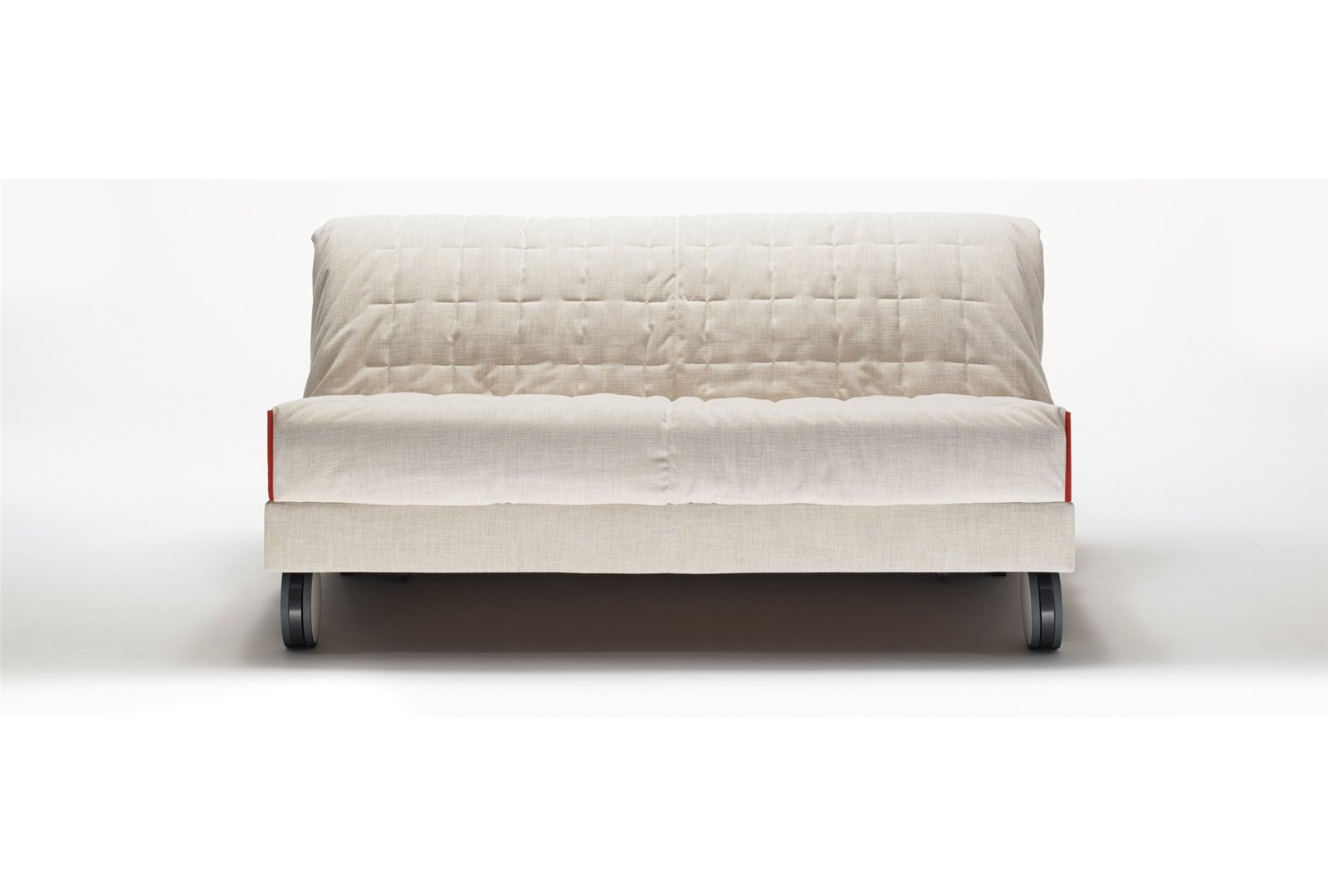 Canapé convertible BK 128 fermé, vu de face