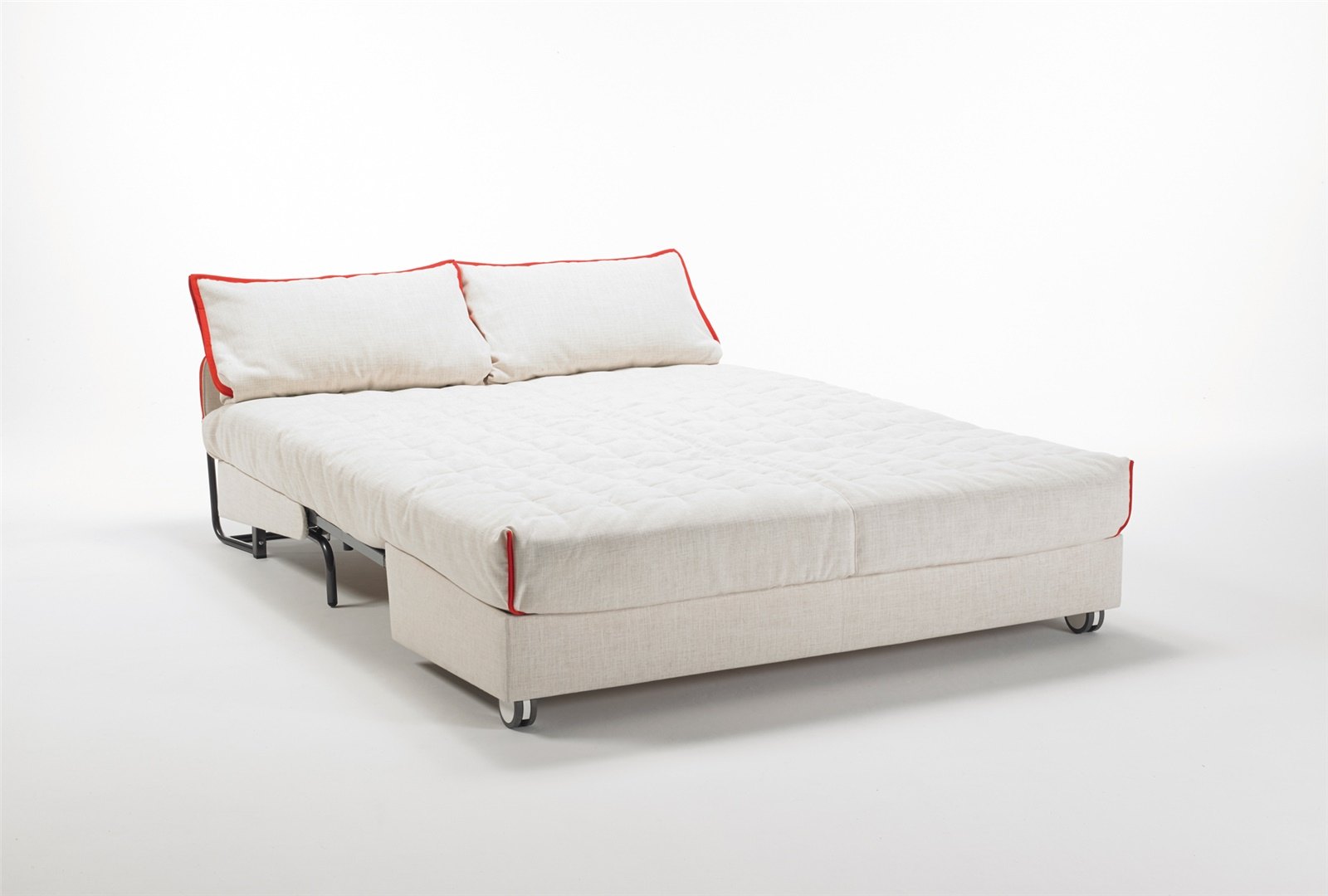 Canapé convertible BK 129 ouvert, sommier et matelas en place
