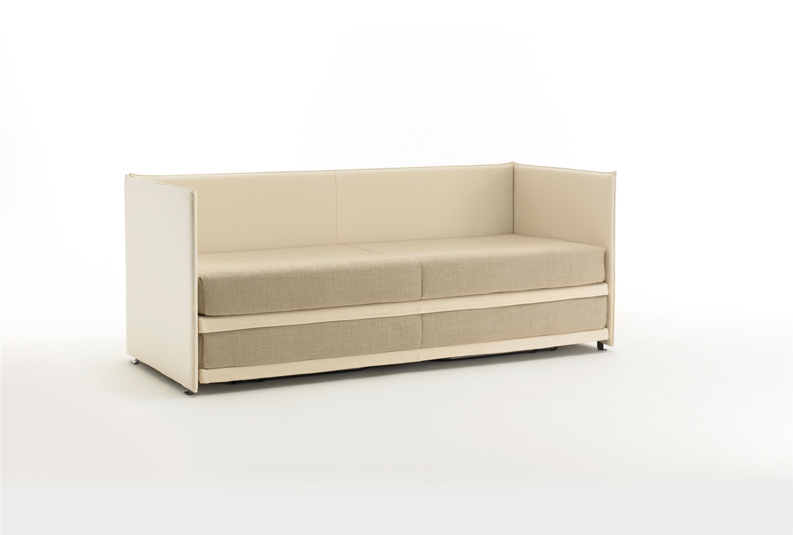 Méridienne convertible gigogne BK 152 Ottomana Twice fermée, façade montrant les deux niveaux de couchage