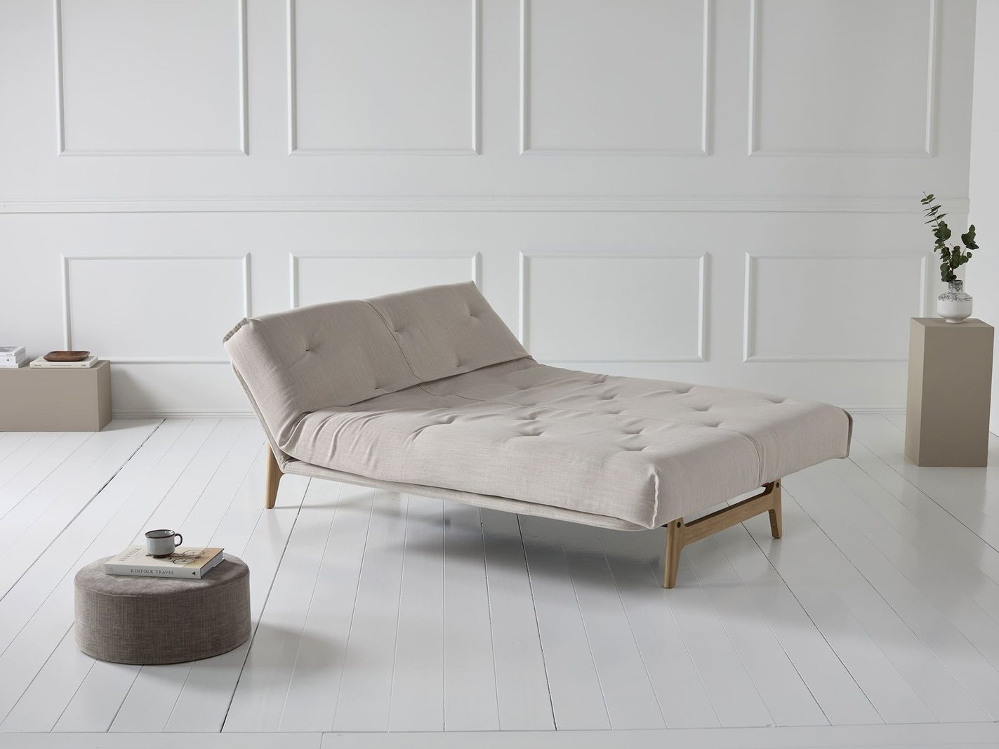 Coffre a literie integre sous l assise du canape Aslak