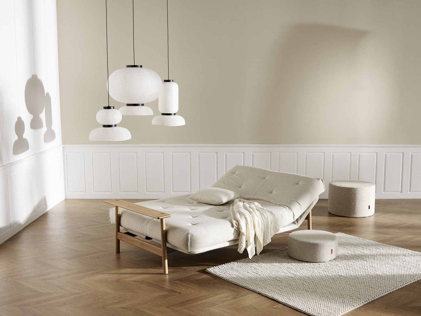 Balder ouvert en lit avec la tete de couchage relevee
