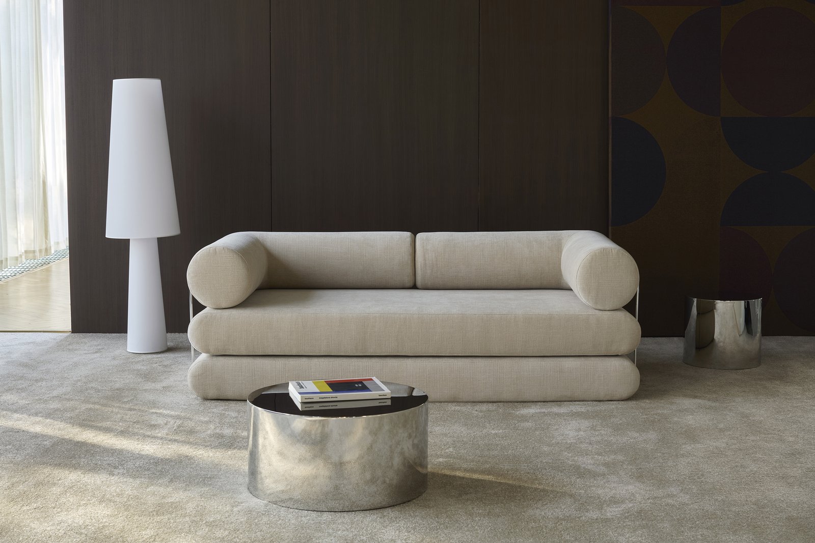 Circlus canape daybed convertible Esina Almond Beige, vue de face en position canape, Innovation Living